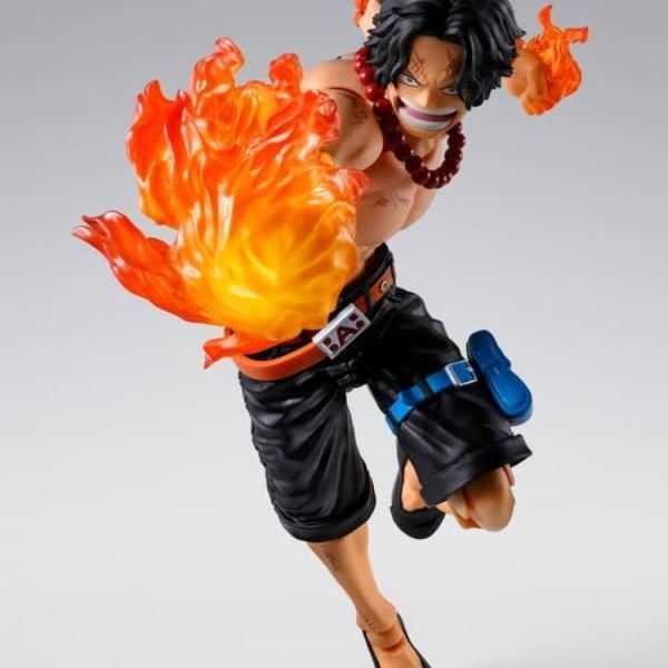 (預購) BANDAI S.H.F 航海王 波特卡斯·D·艾斯 -馬林福特頂上戰爭- 可動完成品 20260512 BANDAI S.H.F 航海王 波特卡斯·D·艾斯 -馬林福特頂上戰爭- 可動完成品