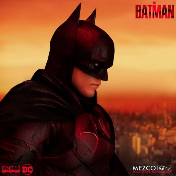 MEZCO TOYZ One: 12 Collective DC 蝙蝠俠2022 羅伯·派汀森 Robert Pattinson版 可動完成品 MEZCO TOYZ,One: 12 Collective,DC,蝙蝠俠2022,羅伯·派汀森,Robert Pattinson