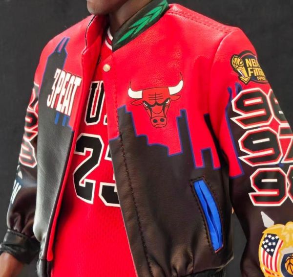 (預購) ENTERBAY 1/6 NBA 公牛隊 麥可•喬丹 Jordan 最後一投2.0 客場版 RM-1058 可動完成品 20260507 ENTERBAY 1/6 NBA 公牛隊 麥可•喬丹 Jordan 最後一投2.0 客場版 RM-1058 可動完成品