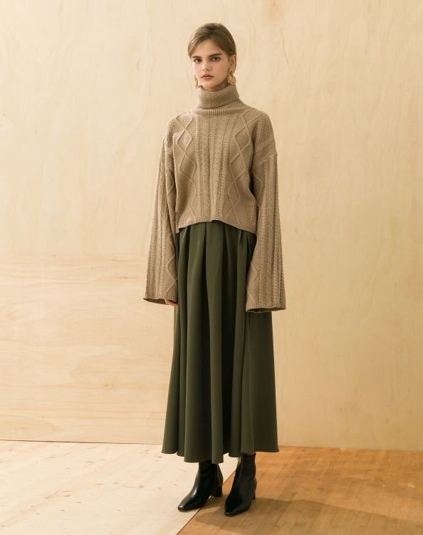 LONG SKIRT BEAUTIFUL