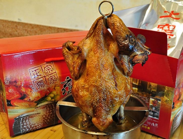 現烤桶仔雞 