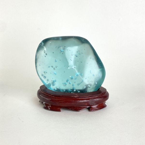 籃綠透明感石頭 