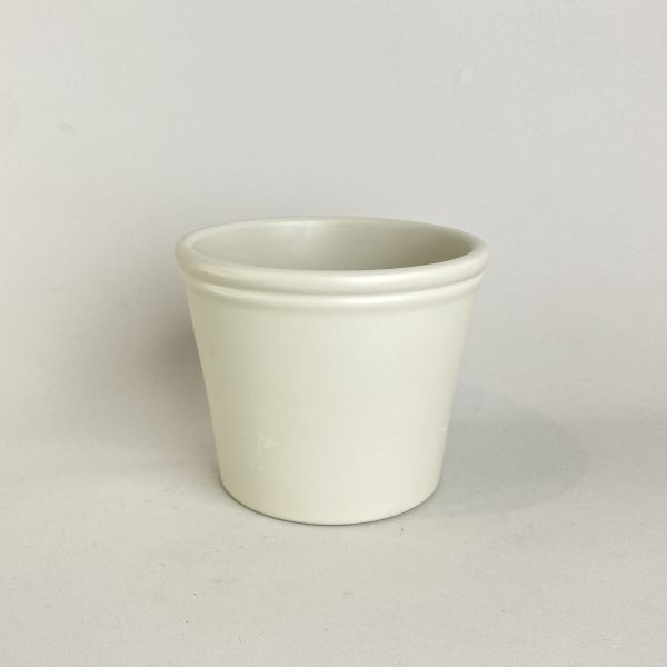 杏色盆器 