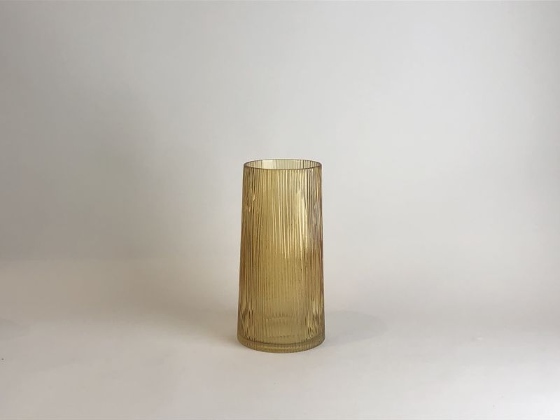 黃色圓柱體花器 