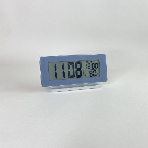灰藍色電子鐘 