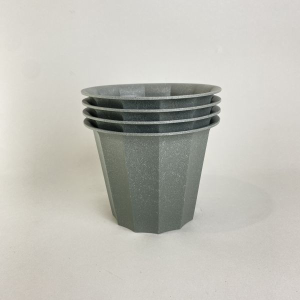 深灰寬紋塑膠盆器 
