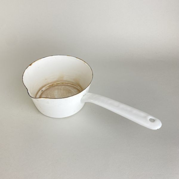 白色平底鍋 