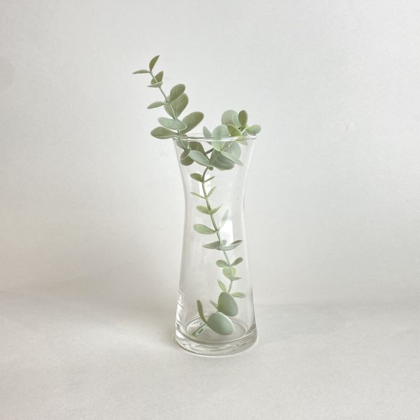 瘦窄玻璃花器 