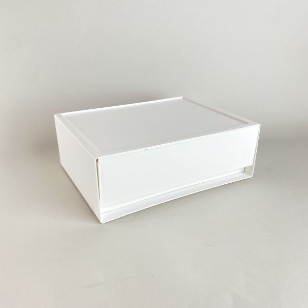 白色桌上型抽屜 