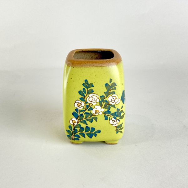 淺綠花卉茶罐 
