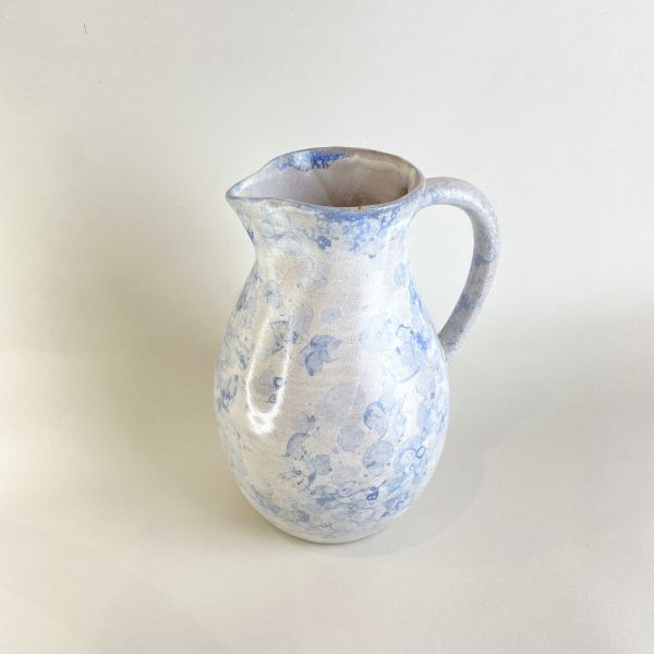 淺藍陶瓷花器 