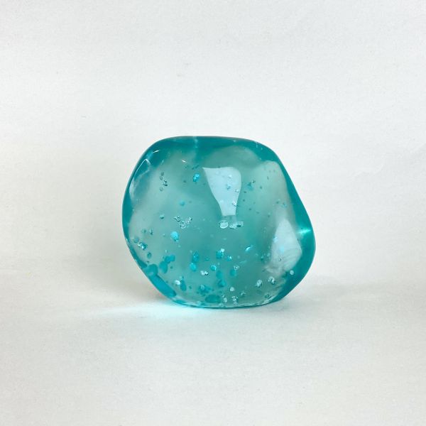 籃綠透明感石頭 
