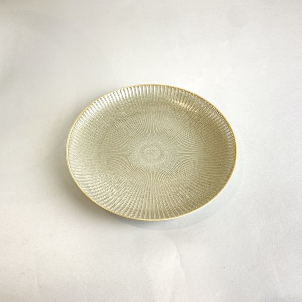 褐色直紋圓盤 