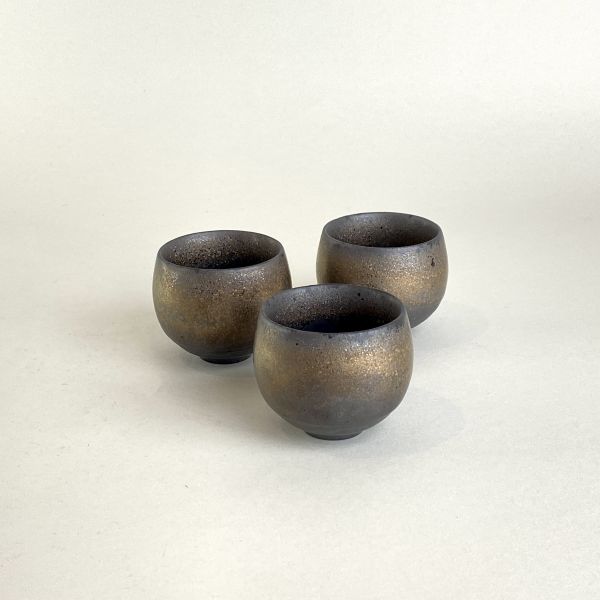 黑金茶杯 