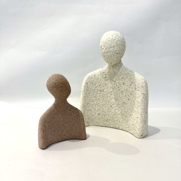 抽象仿石感人形擺飾 