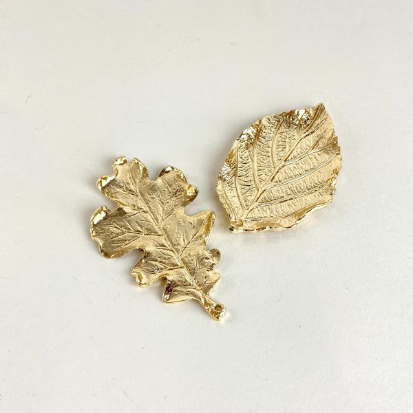 金色兩片葉子 