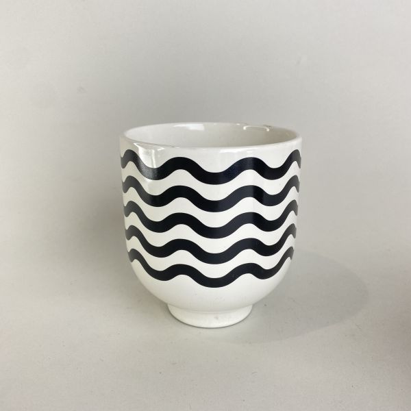 黑白波浪條紋盆器 