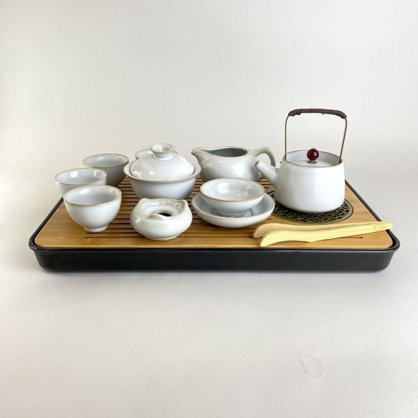 富邦白色茶具組 