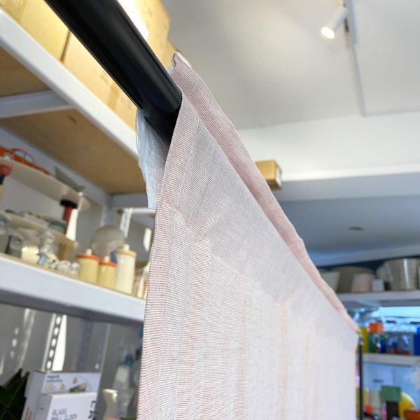 淺橘紅透光窗簾 