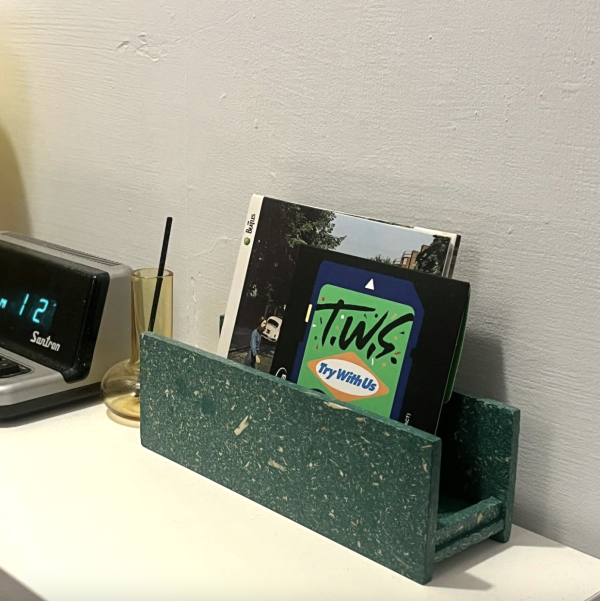 綠色斑點收納架 