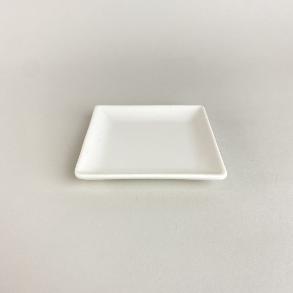 白色碟子（共7款） 