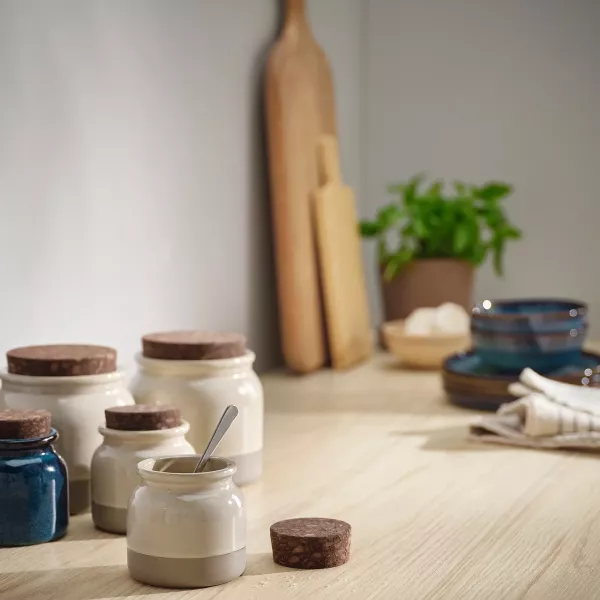 米杏色陶瓷儲物罐 