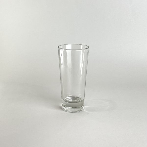 瘦窄斜玻璃杯 