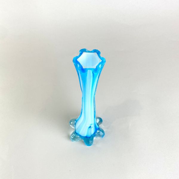淺藍扭扭容器 