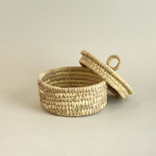 藤編附蓋圓收納籃 