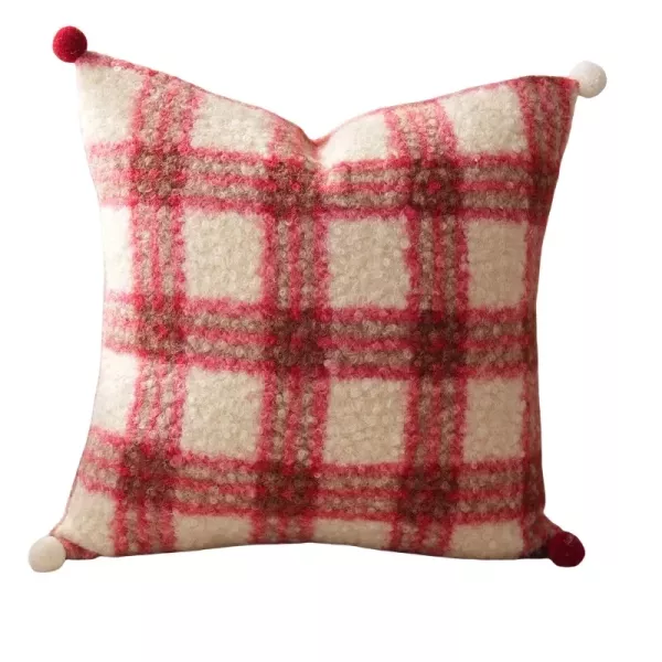 紅白格紋絨毛抱枕 