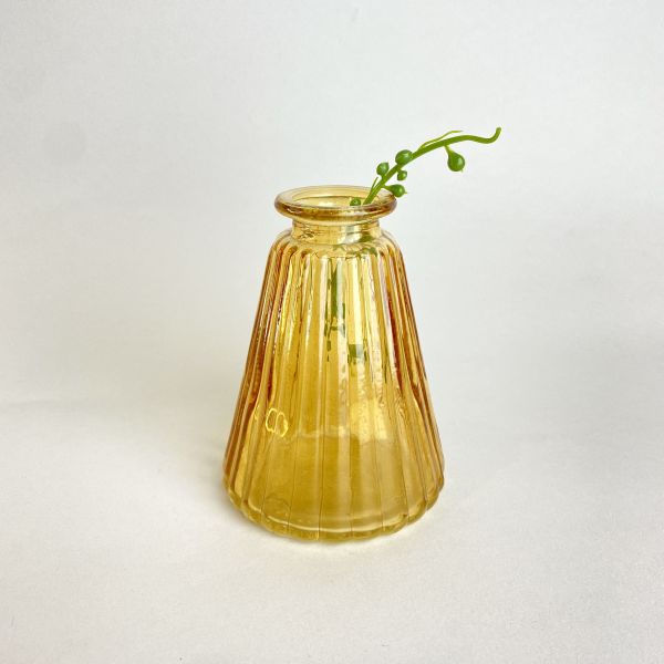 黃琥珀色直紋玻璃花器 