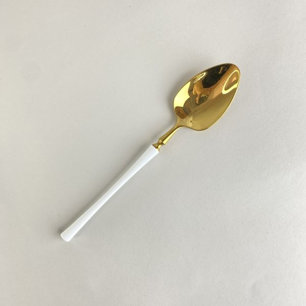 白柄金色餐具組 