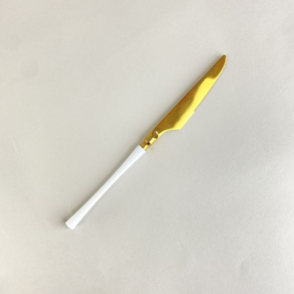 白柄金色餐具組 