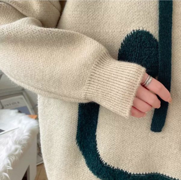 慵懶風笑臉連帽厚毛衣（2色） 慵懶風笑臉連帽厚毛衣（2色）