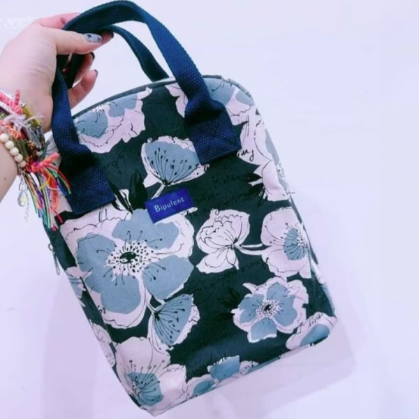 【財財小玩意】大麵包包-手繪玫瑰藍 