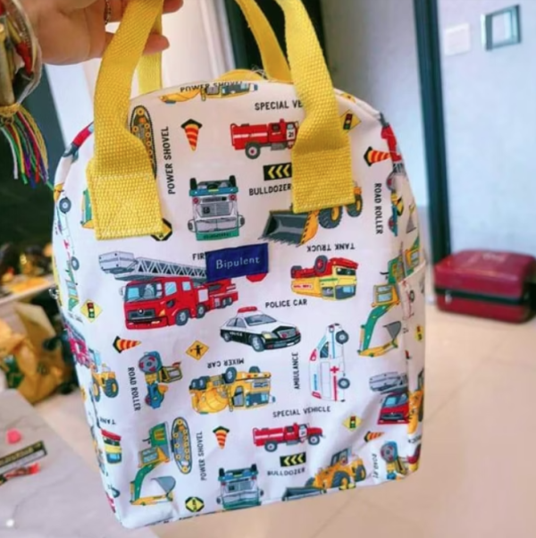 【財財小玩意】大麵包包-白色車車 