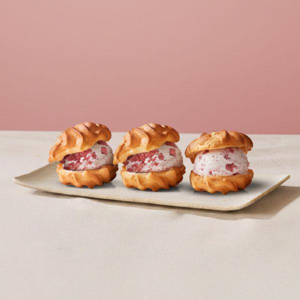 綜合雙拼免運組-無禮盒（芋貝燒、巧貝燒、粉紅貝貝、芋泥起酥包、香草起酥包、巧克力起酥包各3顆共18顆+保冷袋*1） 綜合燒擁有主打芋貝燒及巧貝燒,無論是送給姐妹、情人,還是獎勵自己的小小甜蜜,都是一份剛剛好的溫柔與質感。