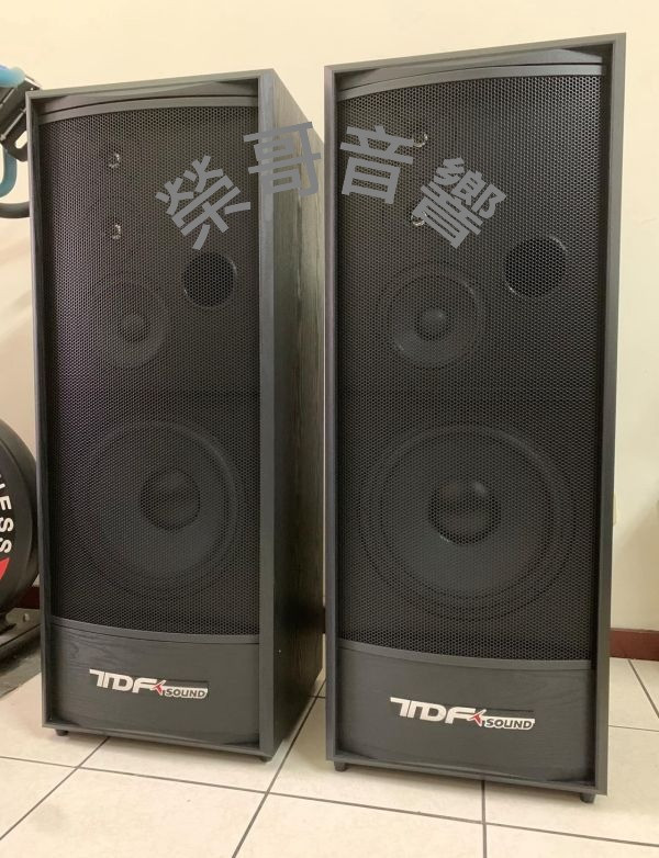 TDF K-124 卡拉OK專業落地式喇叭 TDF K-124 卡拉OK專業落地式喇叭 12吋助葉級 綜合 數位擴大機 無線 有線麥克風金嗓 音圓 音王 ZonGer NaGaSaKi FNSD JCT