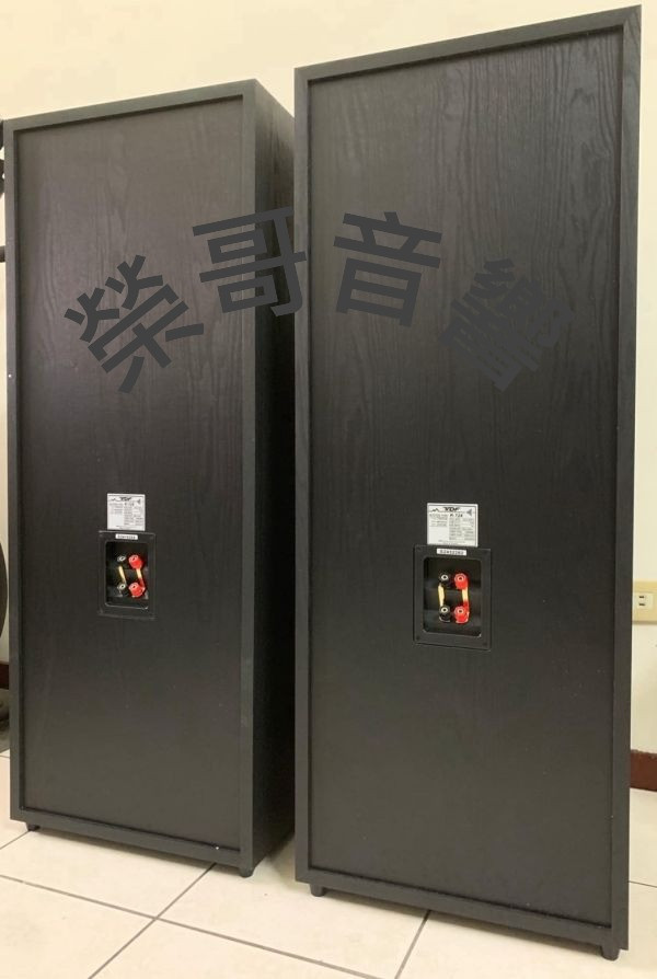 TDF K-124 卡拉OK專業落地式喇叭 TDF K-124 卡拉OK專業落地式喇叭 12吋助葉級 綜合 數位擴大機 無線 有線麥克風金嗓 音圓 音王 ZonGer NaGaSaKi FNSD JCT