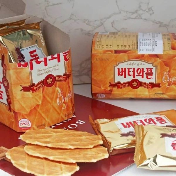 韓國 CROWN 皇冠 鮮奶油鬆餅 黃油華夫餅 316g/盒 內有12小包 1包3片 CROWN鬆餅、皇冠華夫餅、韓國鬆餅、鮮奶油鬆餅、奶香華夫餅、韓國甜點、316g鬆餅、12包入鬆餅、小包裝早餐餅乾、韓國下午茶點心、鬆餅餅乾推薦