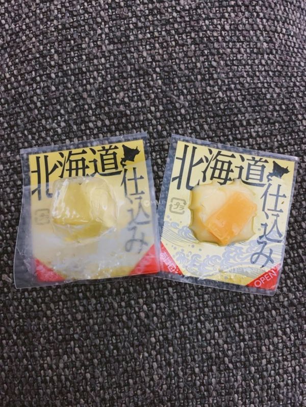 日本北海道  山榮食品 YAMAEI 起司帆立貝 / 煙燻魷魚起司 YAMAEI 山榮食品、北海道起司帆立貝、起司干貝、煙燻魷魚起司、日本下酒菜、熟食海味零嘴、干貝乳酪、日本乳酪點心、煙燻乳酪小吃、日本特產零食、北海道海味小食