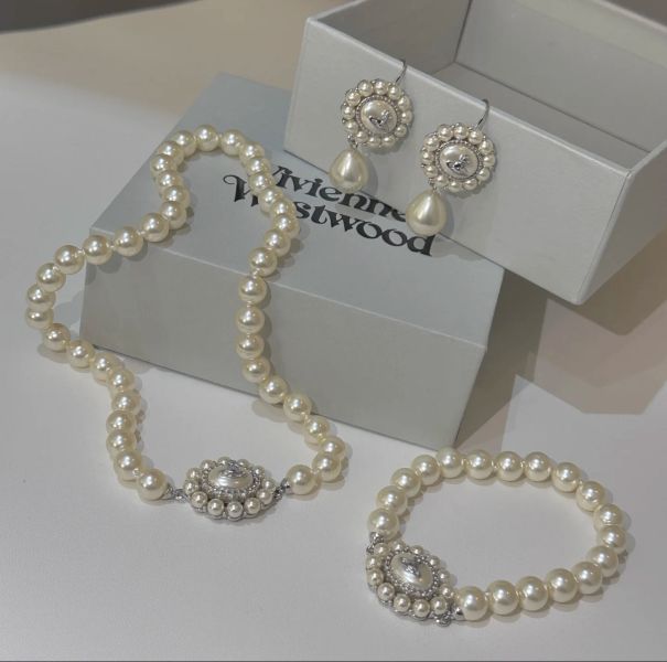 Vivienne Westwood[Jisoo同款] amaya大號珍珠項鍊 