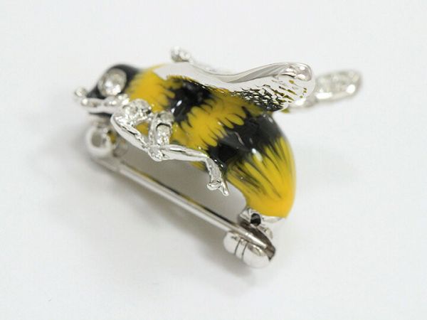 (兩款) Vivienne Westwood 大黃蜂系列 [耳環][別針] 