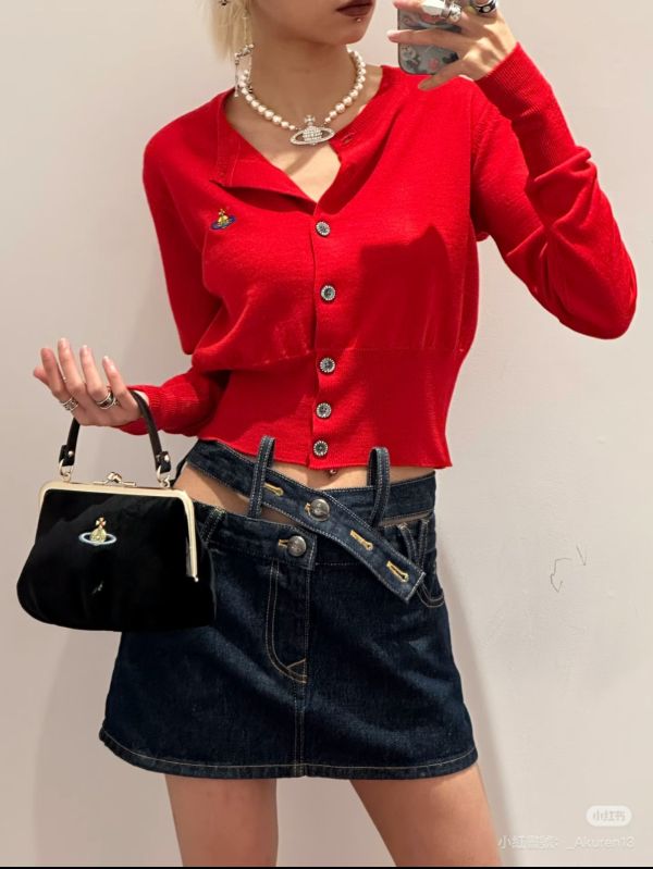 Vivienne Westwood Granny Frame黑色絲絨鏈條水餃包 