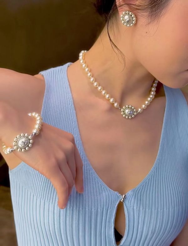 Vivienne Westwood Amaya 大號珍珠耳環 