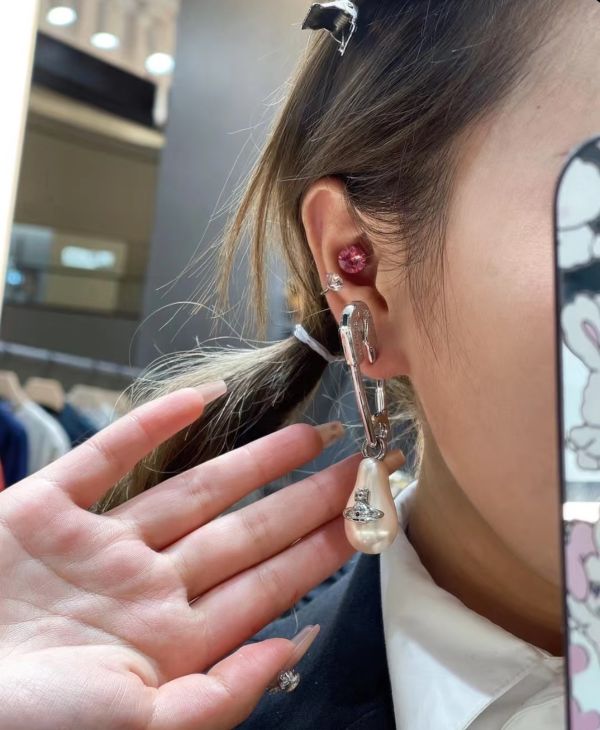 Vivienne Westwood Yael 巴洛克珍珠系列 [耳環][項鍊] 