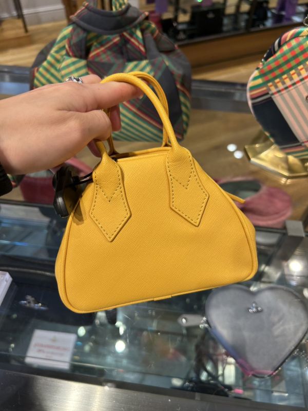 Vivienne Westwood Mini Yasmine 黃色斜背包 