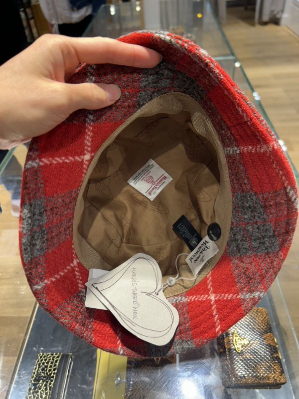 Vivienne Westwood Harris Tweed 羊毛花呢格紋漁夫帽 