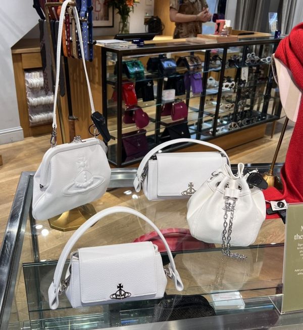 Vivienne Westwood HAZEL 中號白色皮革腋下包 