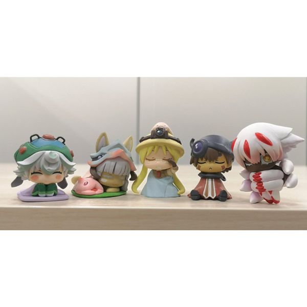 1A49『現貨』來自深淵烈日的黃金鄉睡眠公仔 扭蛋 轉蛋 